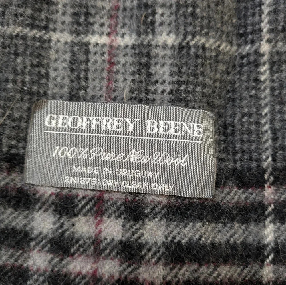 Geoffrey Beene 100% Wool Scarf - Picture 4 of 5